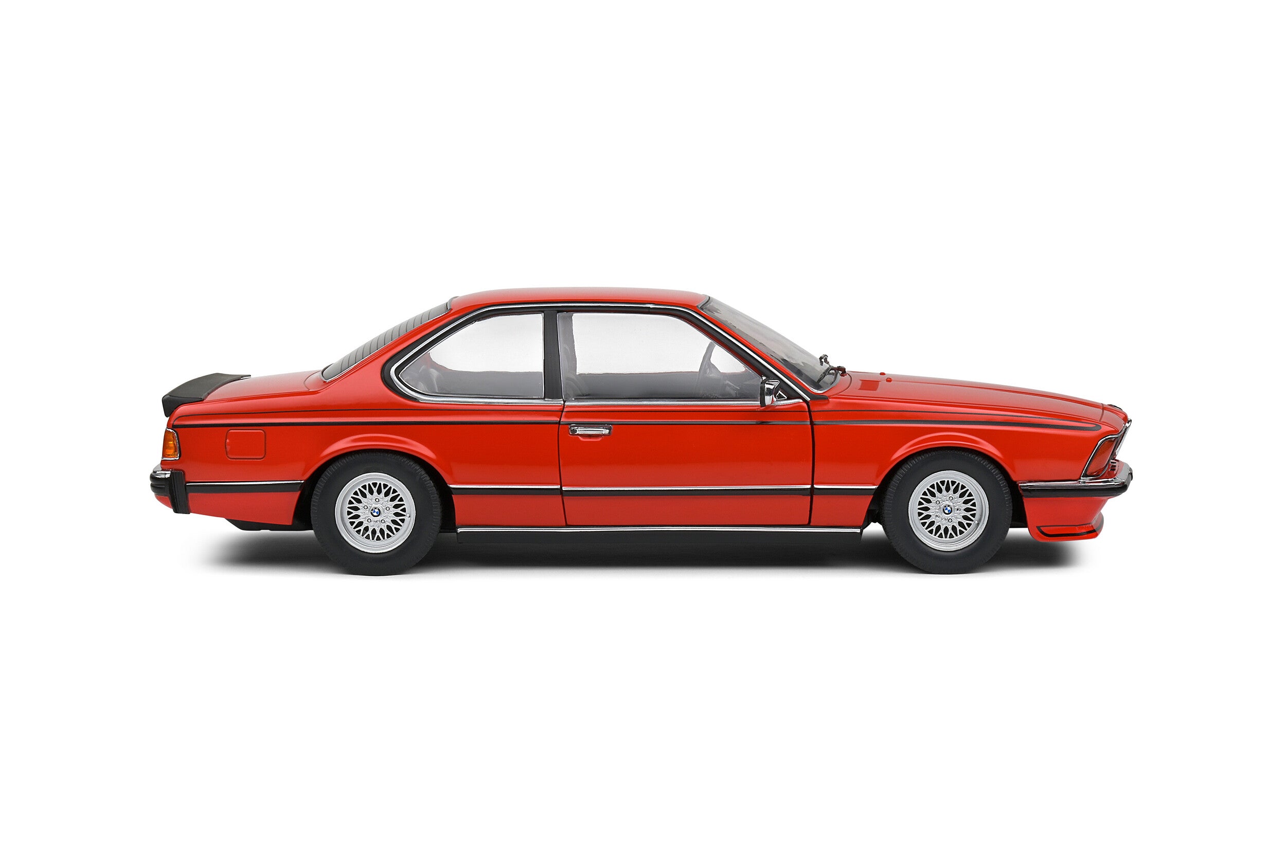 1/18 Solido BMW 635 CSI (E24) – Henna Red – 1984