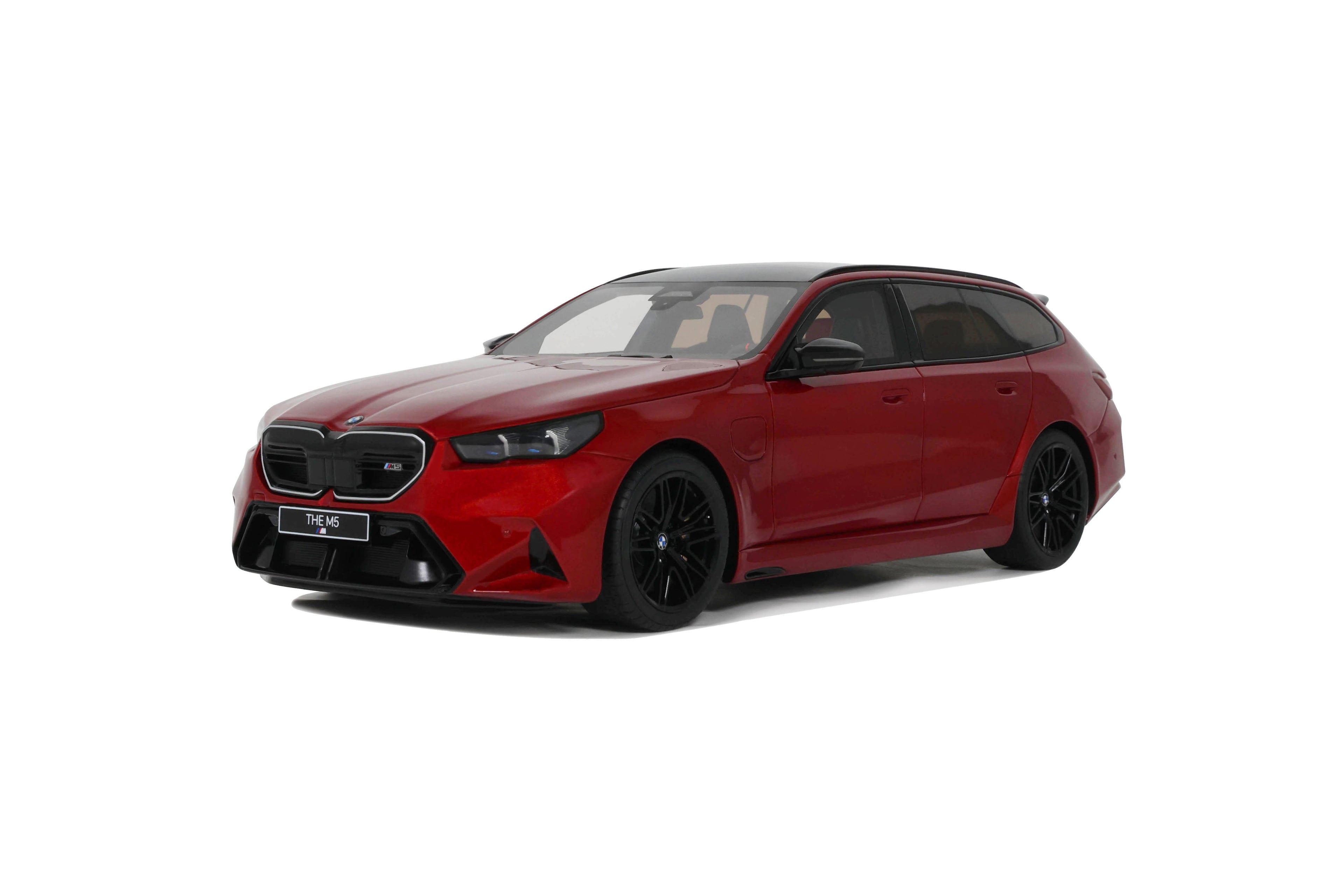 1:18 GT Spirit Bmw M5 Touring Fire Red 2025