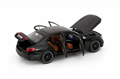 1/18 iScale Mercedes E-Klasse W214 2023 schwarz