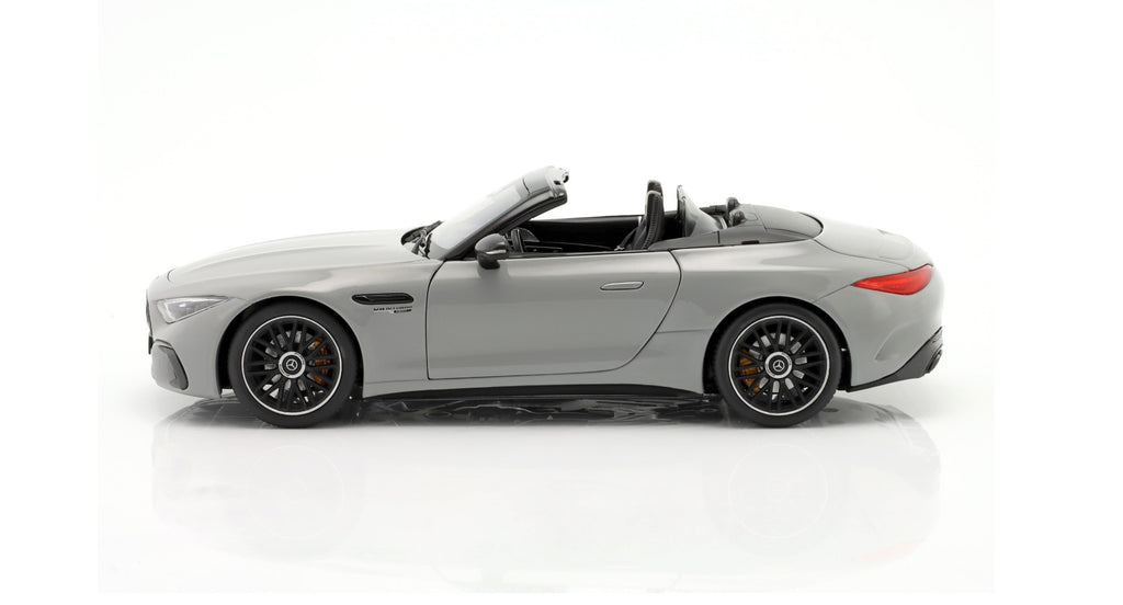 1/18 iScale Mercedes Benz SL63 AMG 4Matic Grau 2021