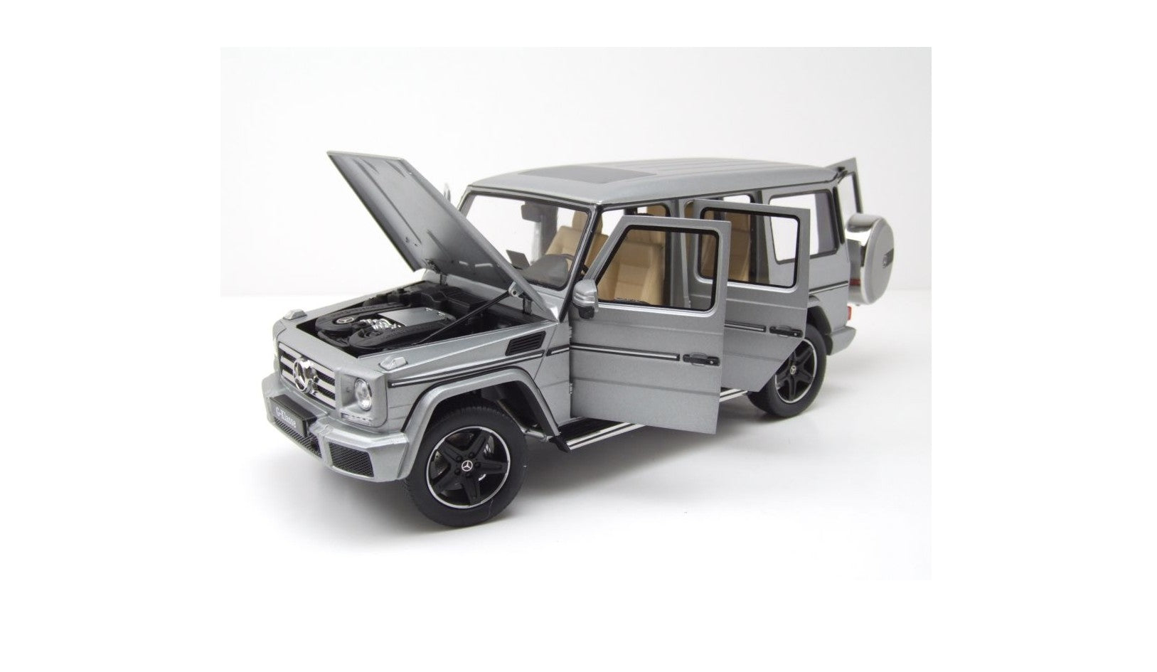 1/18 iScale Mercedes G-Klasse W463 Designo 2015 matt silber