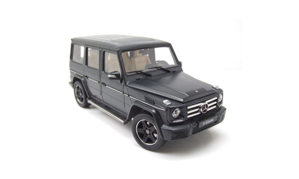 1/18 iScale Mercedes G-Klasse W463 Designo 2015 matt schwarz