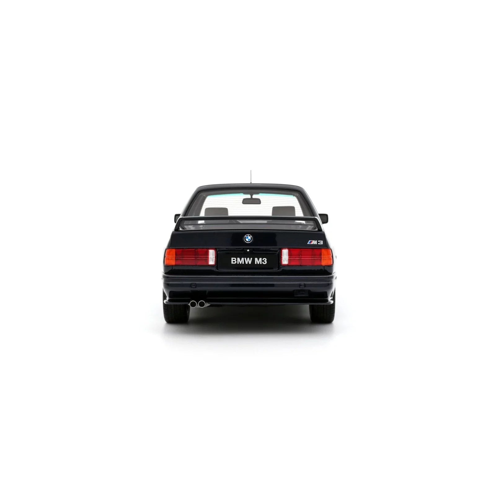 1/18 OttoMobile BMW (E30) M3 Europameister Macau Bleu Metallic 1988