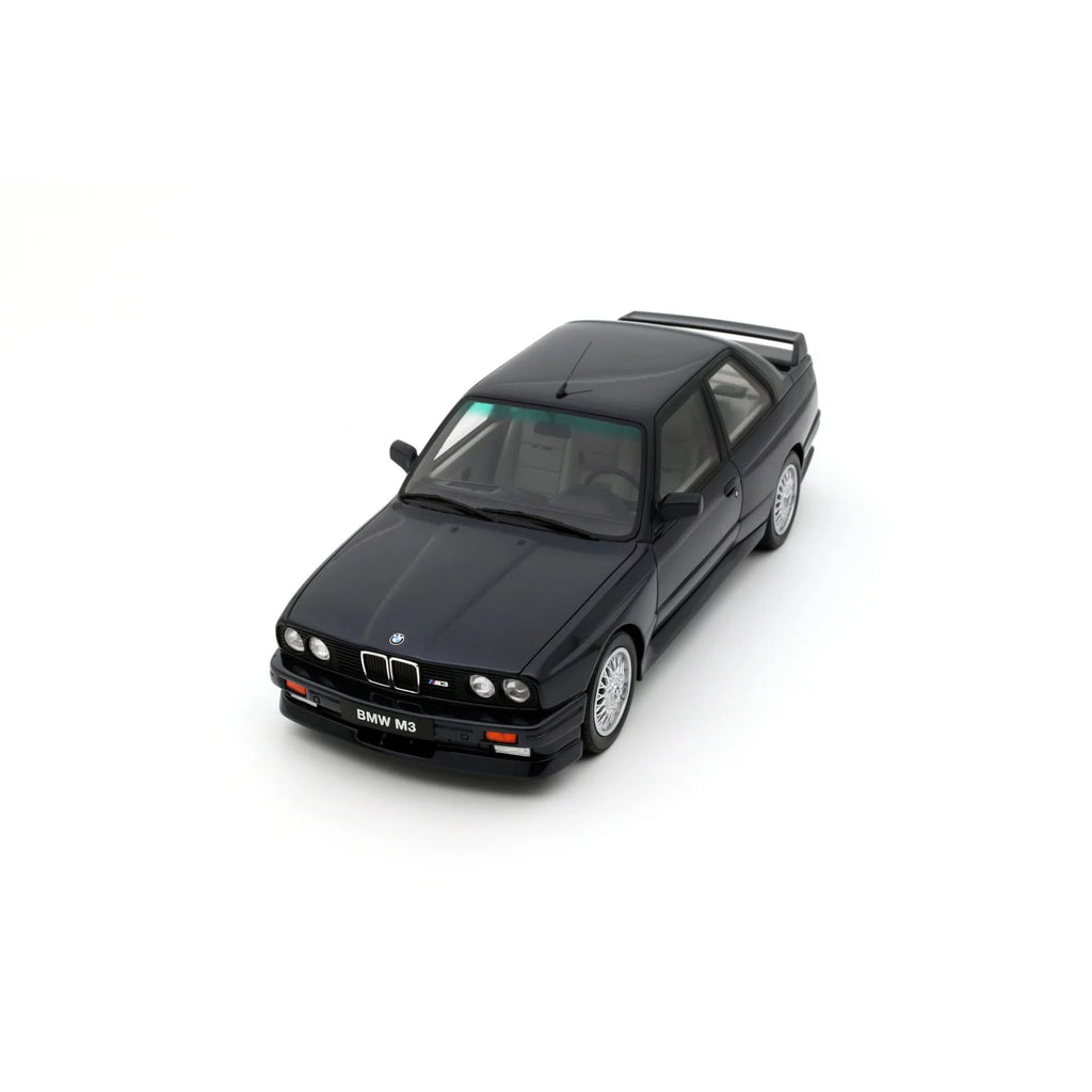 1/18 OttoMobile BMW (E30) M3 Europameister Macau Bleu Metallic 1988