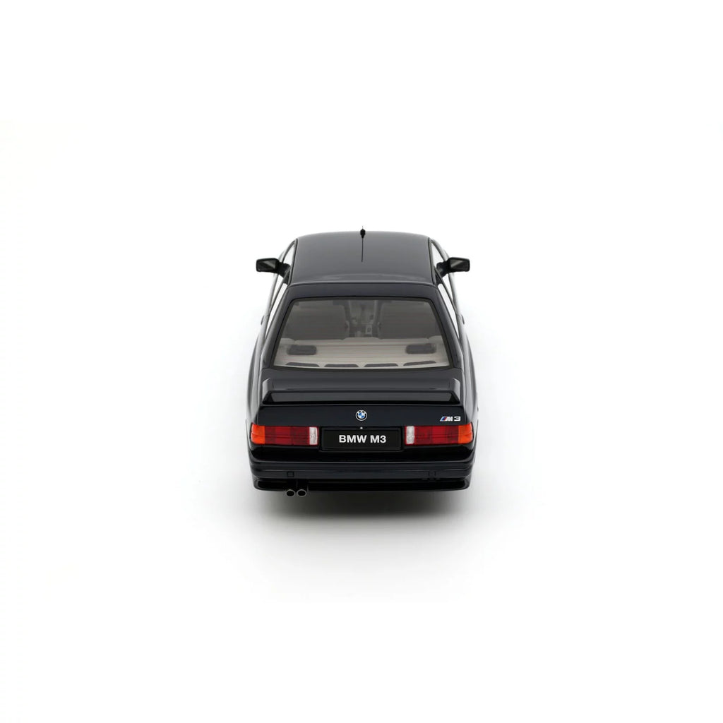 1/18 OttoMobile BMW (E30) M3 Europameister Macau Bleu Metallic 1988