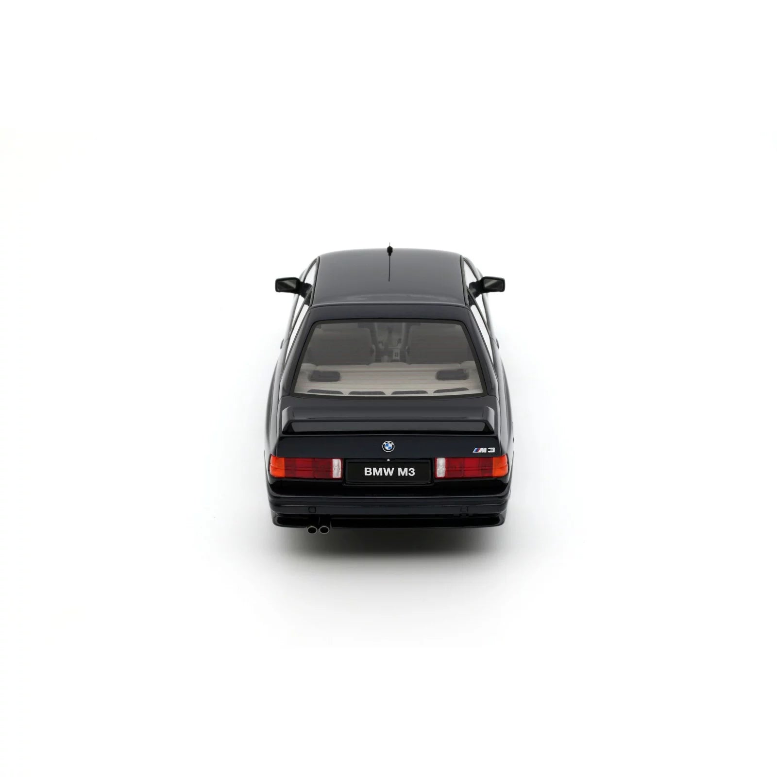 1/18 OttoMobile BMW (E30) M3 Europameister Macau Bleu Metallic 1988
