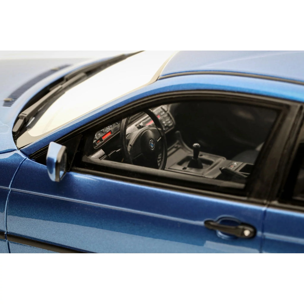 1/18 OttoMobile BMW E46 318 ti Compact Estoril Blue 2002
