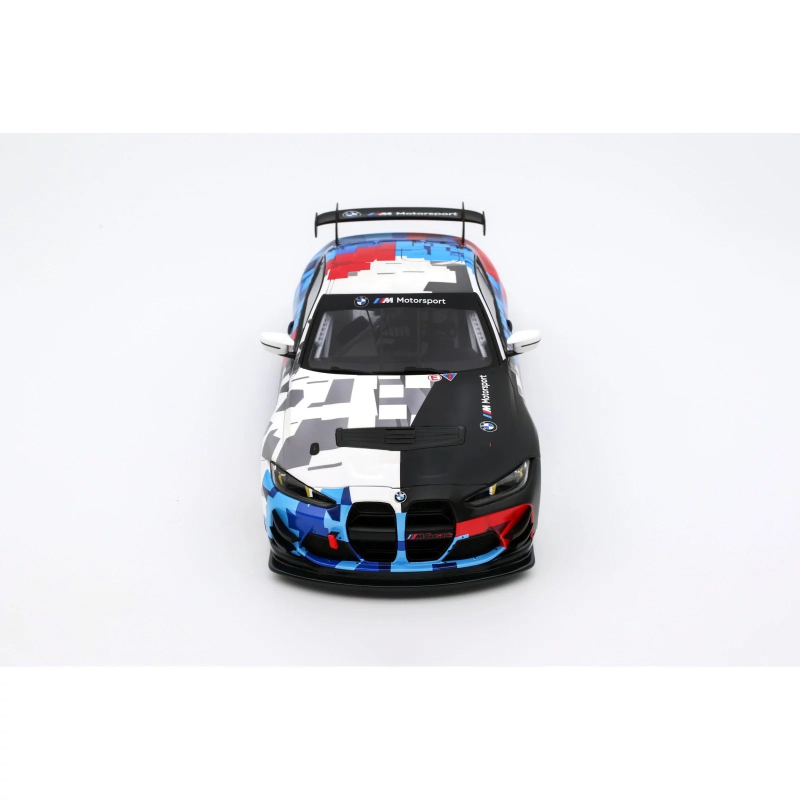 1/18 OttoMobile BMW M4 GT4 2024
