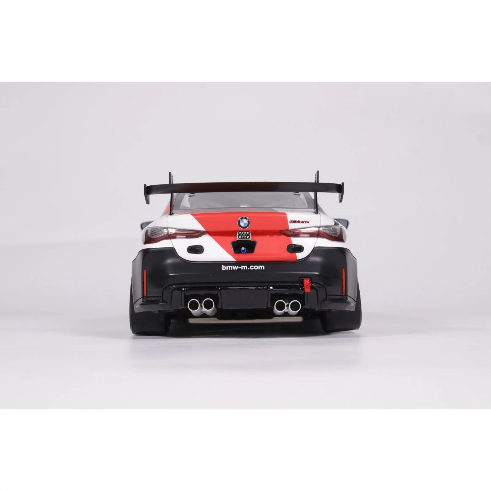 1/18 OttoMobile BMW M4 GT4 GT4 2022