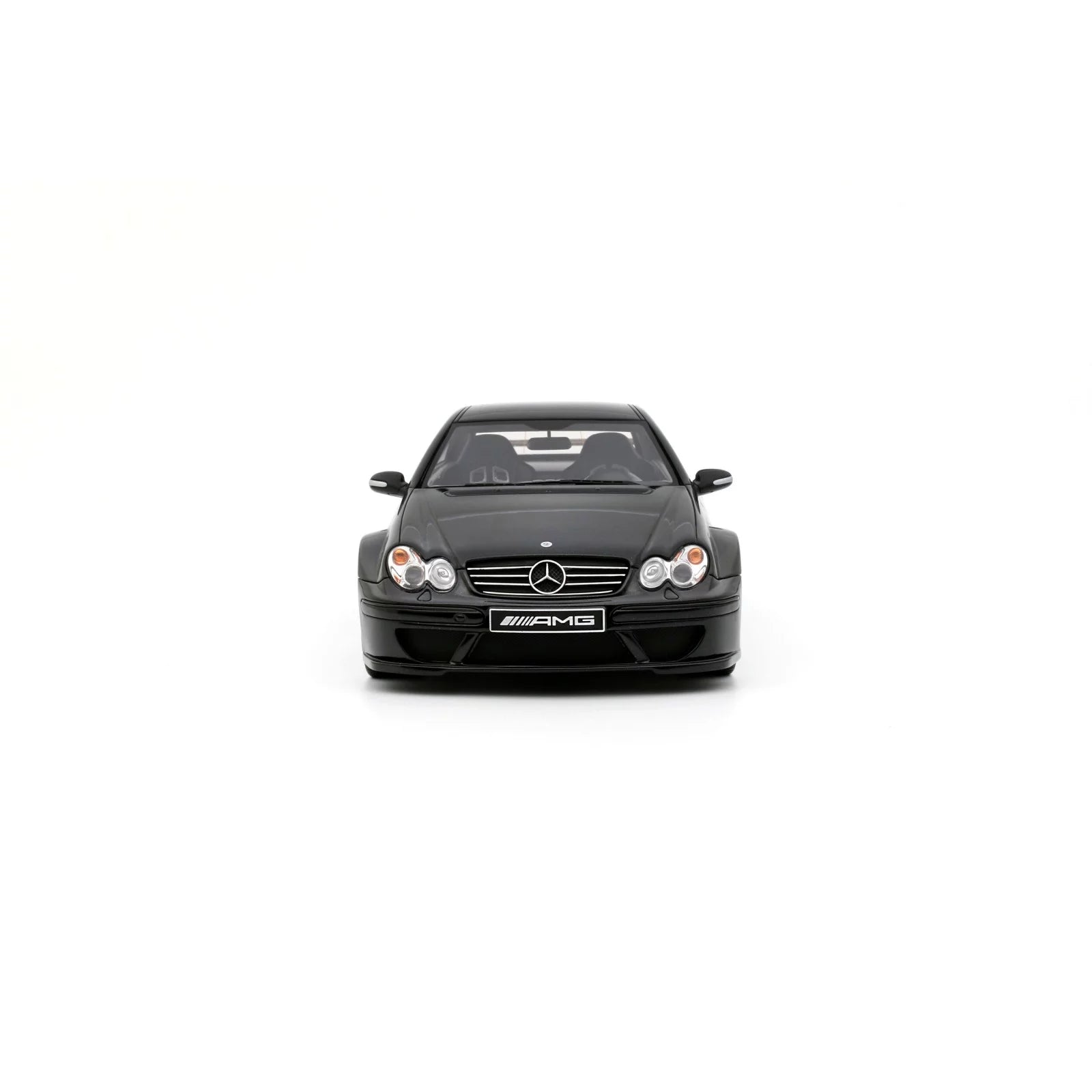1/18 OttoMobile Mercedes-Benz C209 CLK DTM AMG Coupe Obsidian Black Metallic 2004