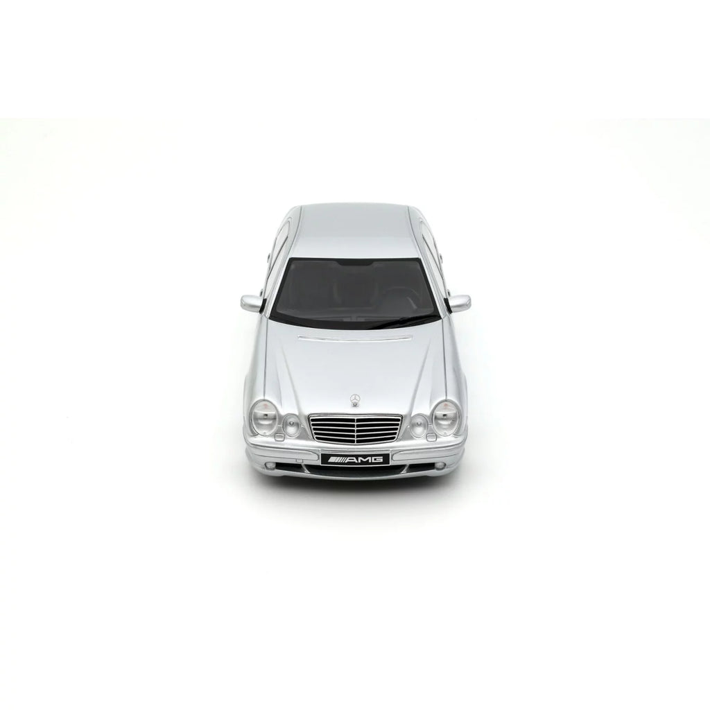 1/18 OttoMobile Mercedes-Benz E55 AMG W210 Brilliant Silver 744 2001