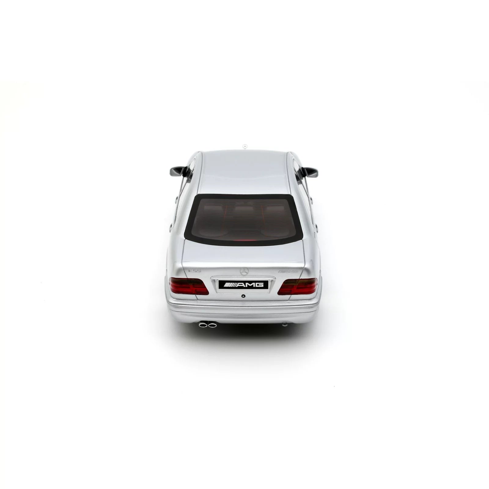 1/18 OttoMobile Mercedes-Benz E55 AMG W210 Brilliant Silver 744 2001