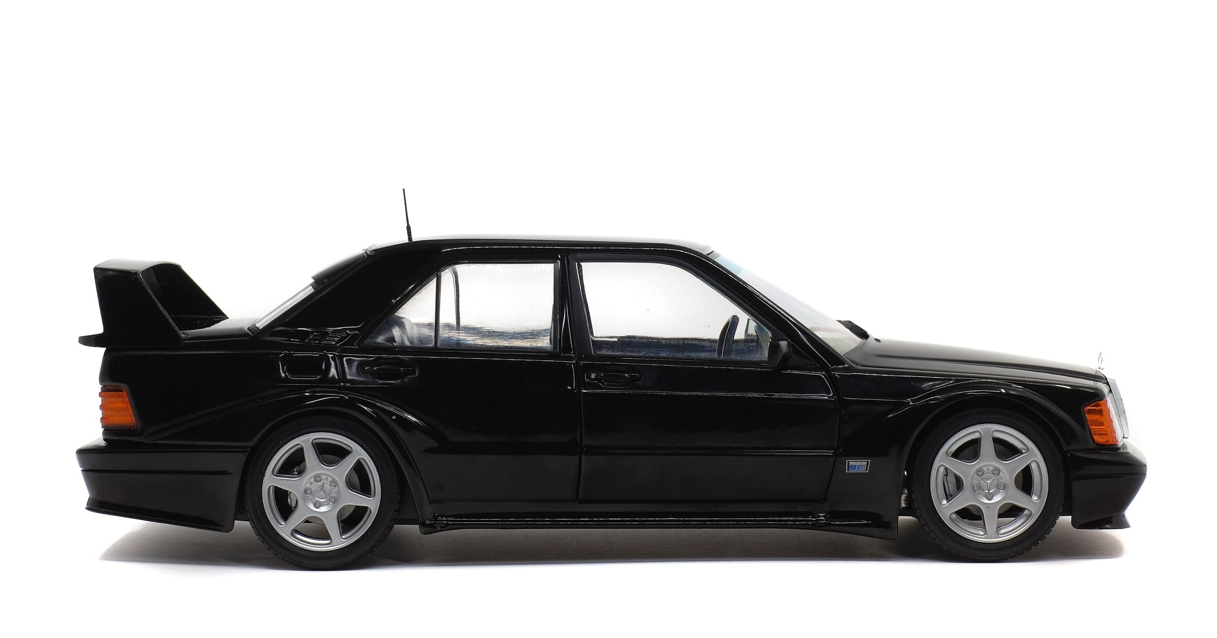 1/18 Solido Mercedes 190 EVO II (W201) – Black – 1990