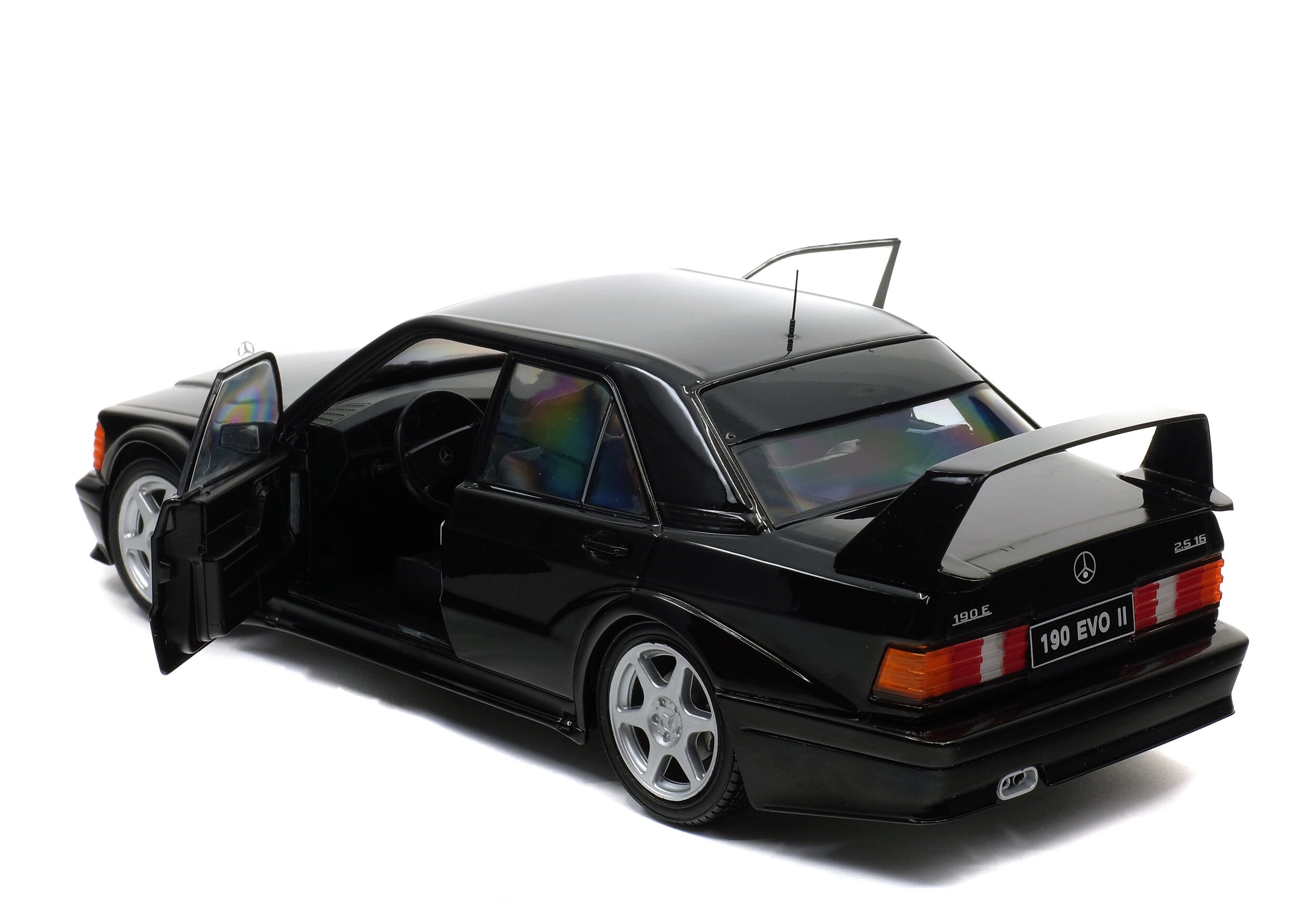 1/18 Solido Mercedes 190 EVO II (W201) – Black – 1990