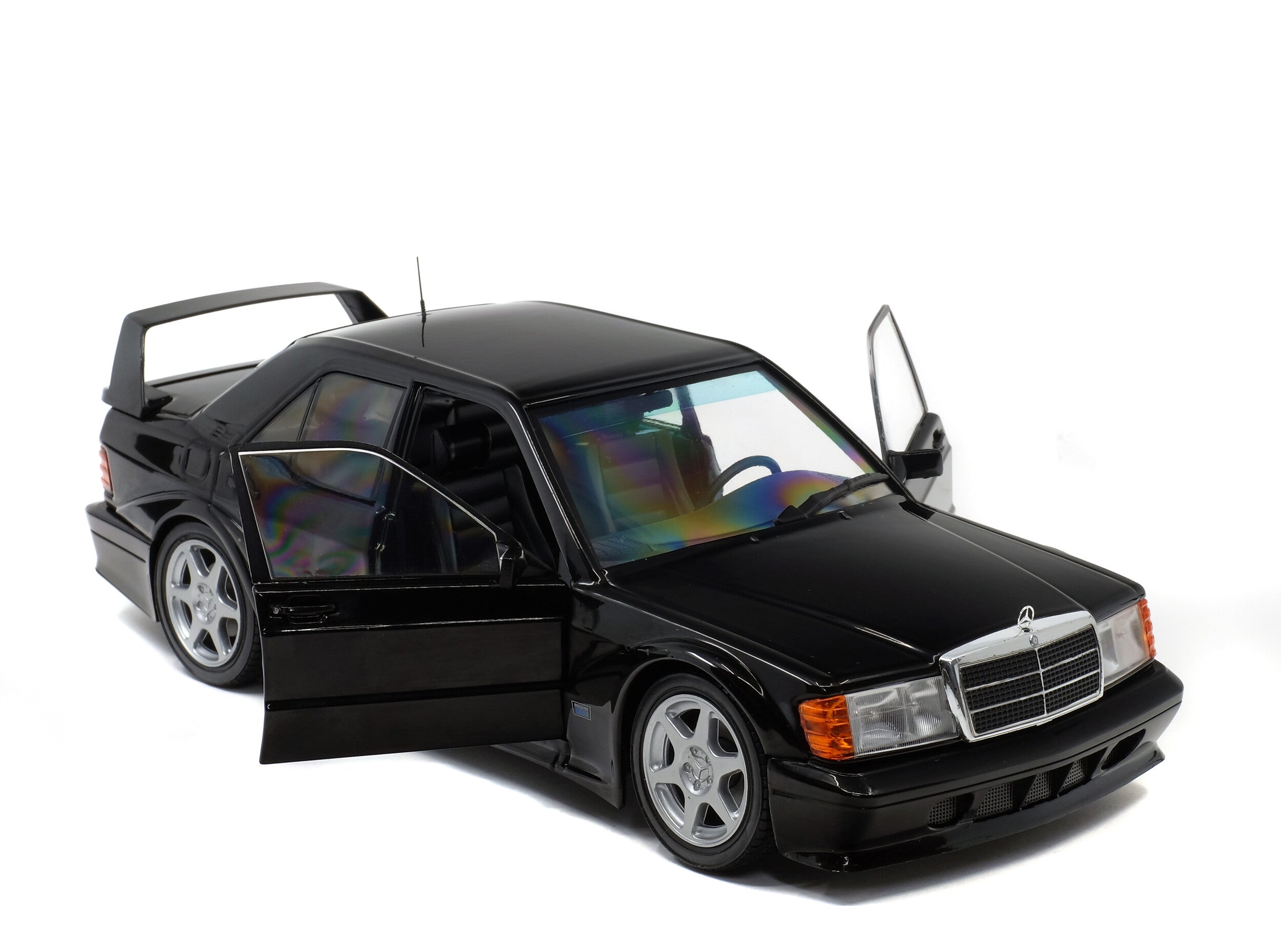 1/18 Solido Mercedes 190 EVO II (W201) – Black – 1990