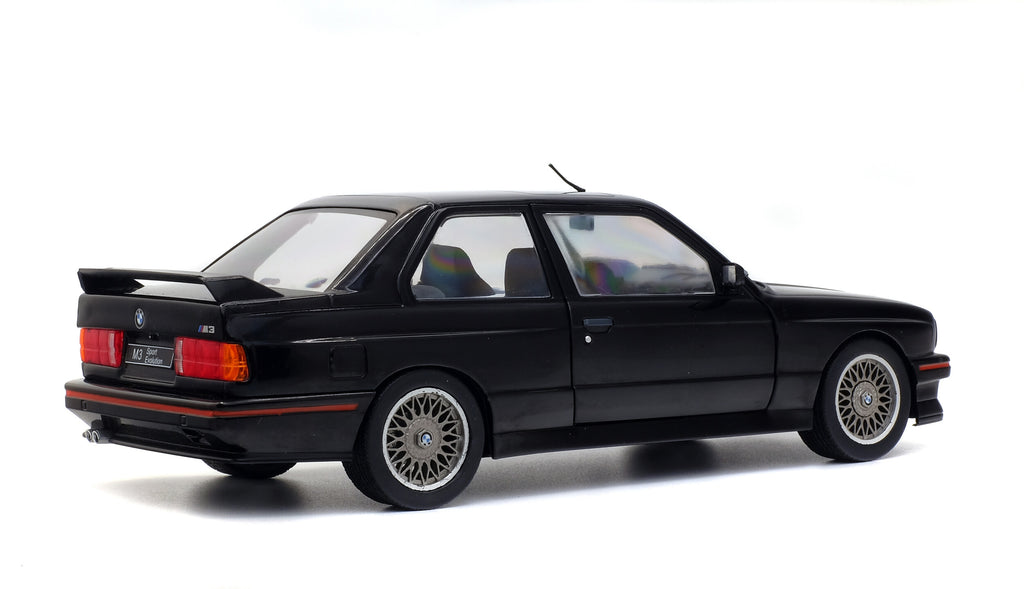 1/18 Solido BMW E30 Sport Evo – Black – 1990