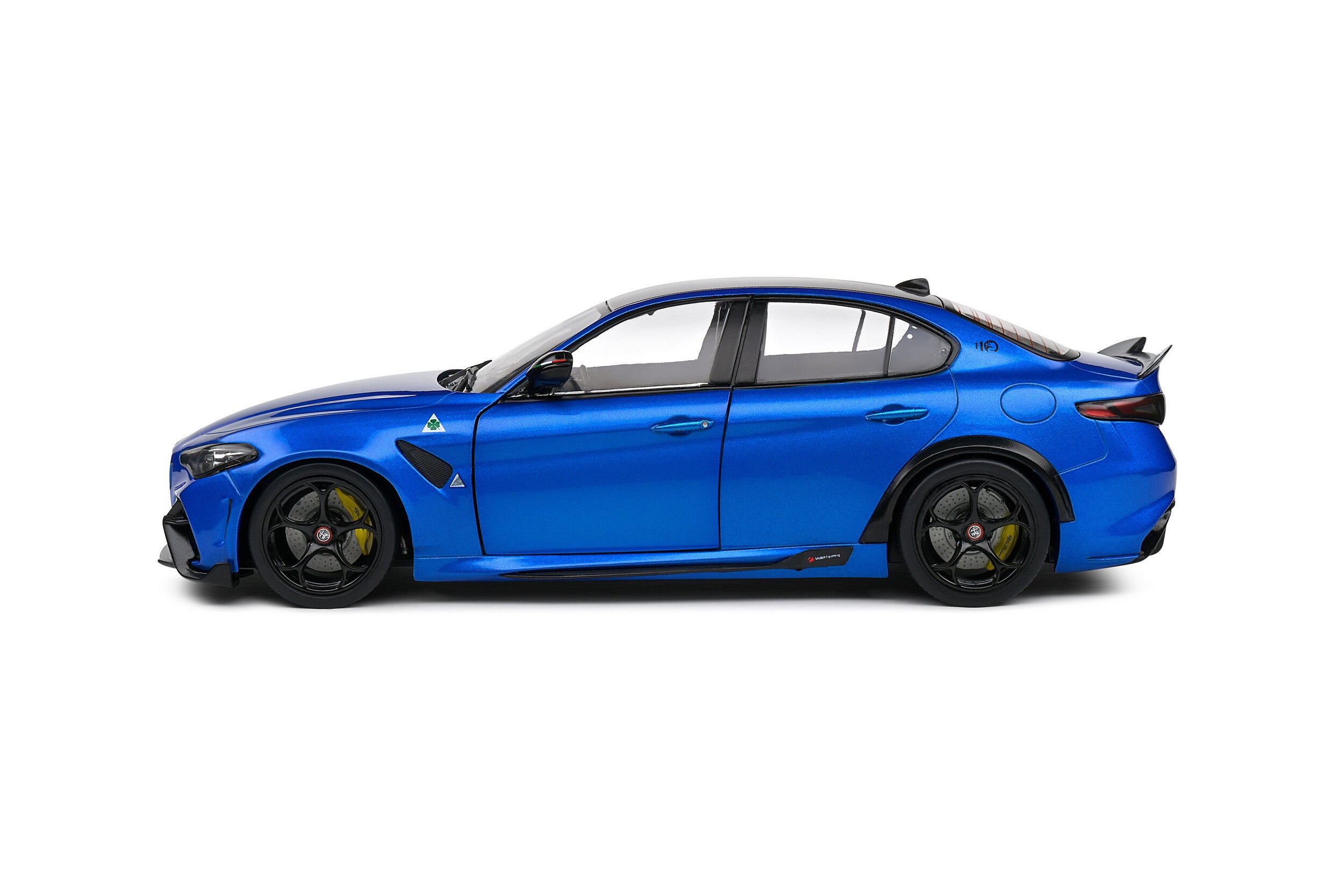 1/18 Solido Alfa Romeo Giulia GTA – Blue Anodized Blue – 2022