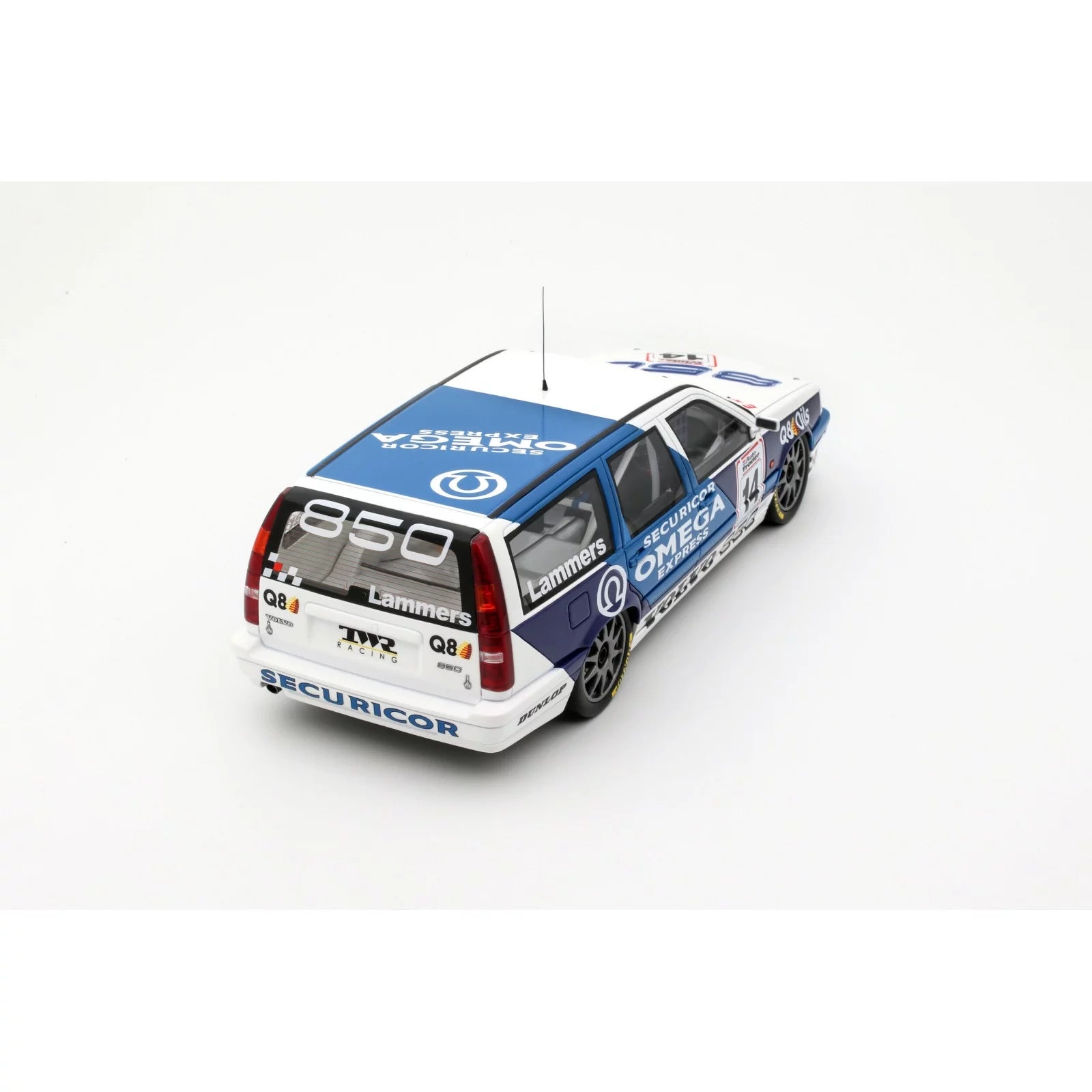 1/18 OttoMobile Volvo 850 Estate BTCC 1994